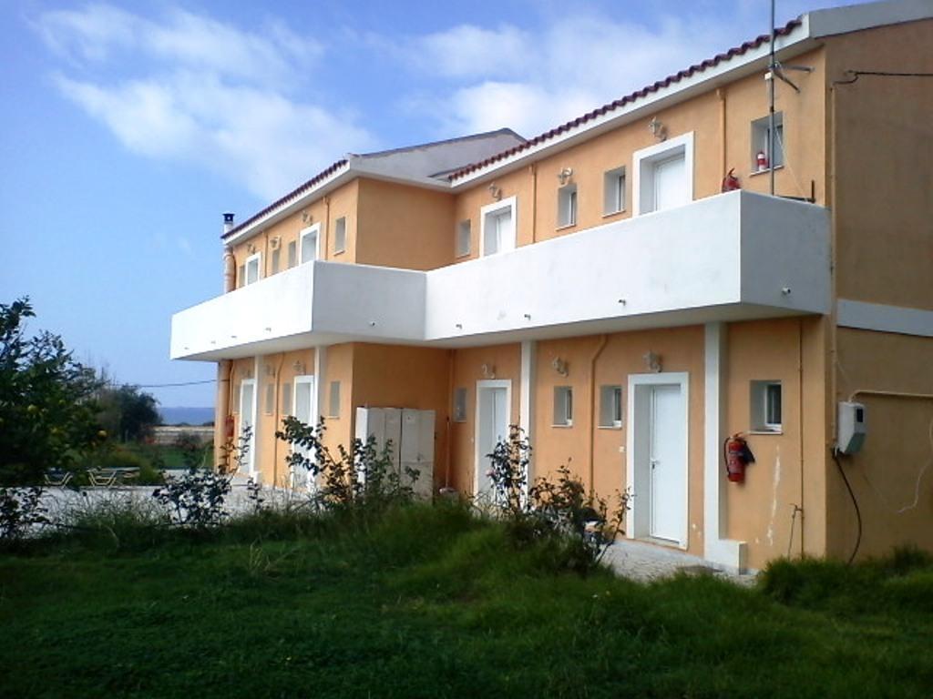 Minia Sea View Studios מראה חיצוני תמונה