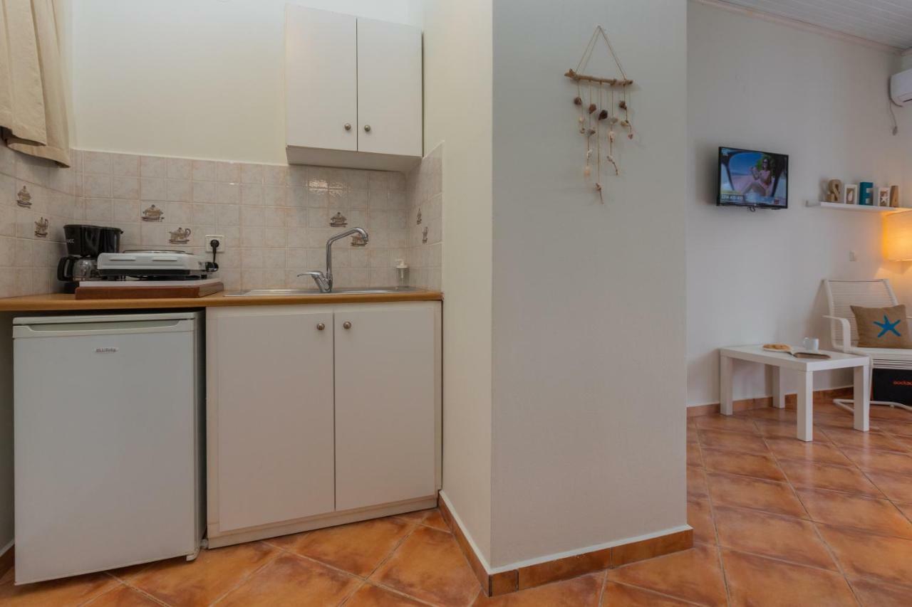 Minia Sea View Studios מראה חיצוני תמונה